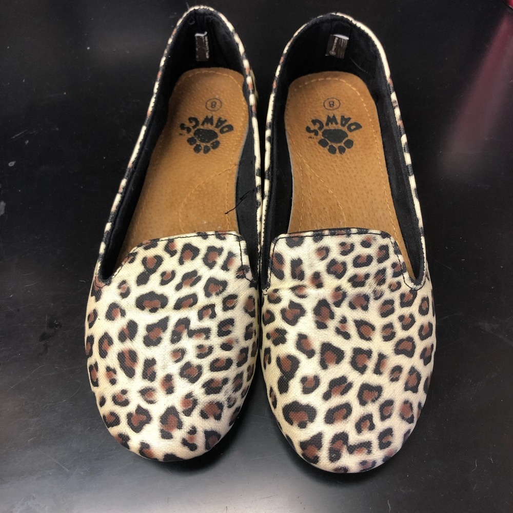 Leopard / cheetah print flats